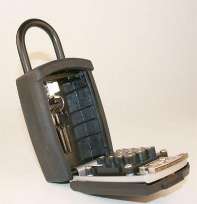 KeyGuard Pro Access Card and Key Storage Device