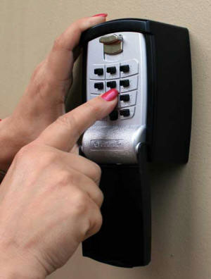 KeyGuard Pro Access Card and Key Storage Device - Wall Mount