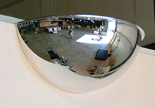 18" 180 Degree Acrylic Half Dome Mirror