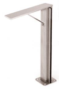 CRL Brushed Stainless Plaza Series Custom Square 1.5"  Corner Partition Post With Top Shelf